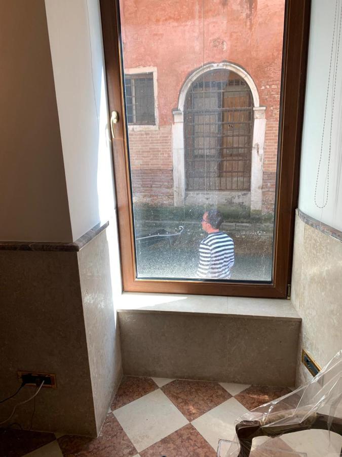 Luxury Apartment In San Marco With Canal View Βενετία Εξωτερικό φωτογραφία